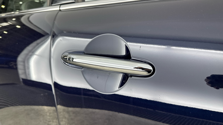 MINI Hatchback 1.5 Cooper Exclusive 5dr Auto Petrol Hatchback